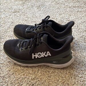 HOKA Mach Running Shoes